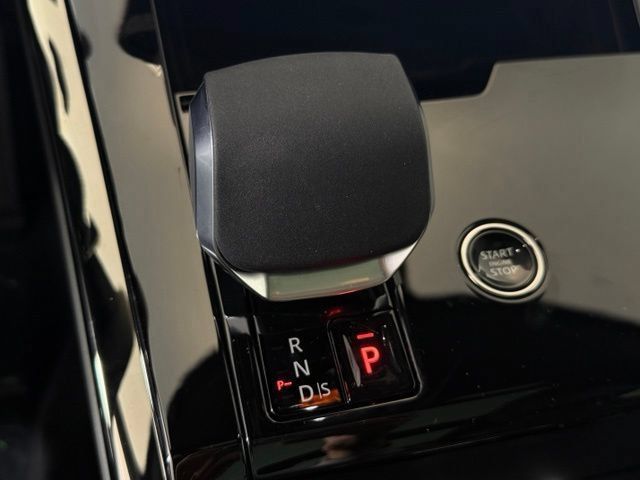 New 2026 Land Rover Range Rover Sport SE AWD/4WD image 32