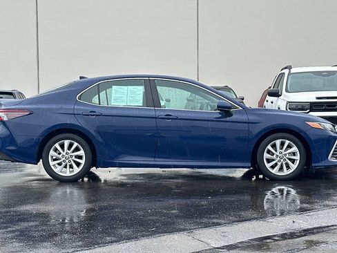 Used 2023 Toyota Camry LE image 2