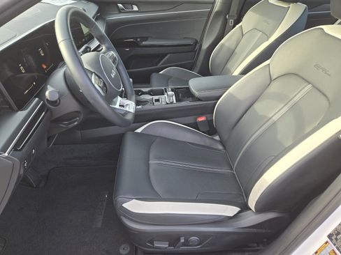 Certified 2025 Kia K5 GT-Line w/ GT-Line Premium Package image 11