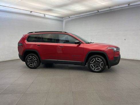 New 2026 Jeep Cherokee Limited image 2