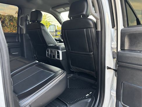 Used 2021 Ford F250 Lariat w/ Lariat Value Package AWD/4WD image 34
