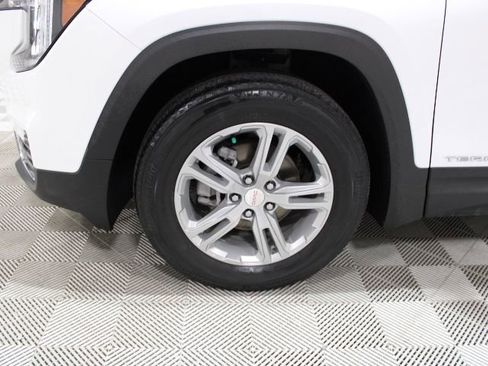 Used 2022 GMC Terrain SLE w/ Driver Convenience Package image 45