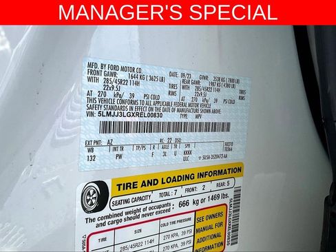 Used 2024 Lincoln Navigator L Reserve AWD/4WD image 21
