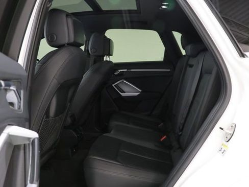 Used 2020 Audi Q3 2.0T Premium AWD/4WD image 31