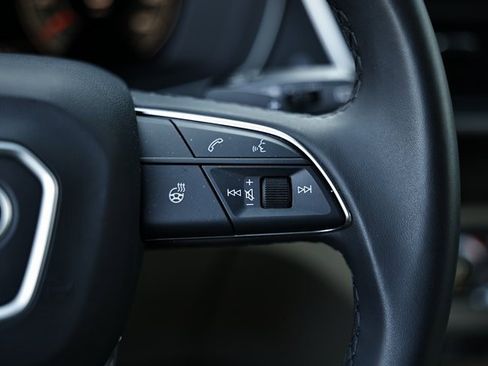 Certified 2025 Audi Q5 2.0T Premium Plus w/ Premium Plus Package image 34