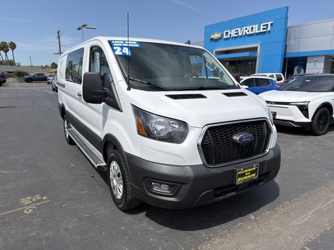 Used 2024 Ford Transit 250 Low Roof w/ Exterior Upgrade Package RWD image 2
