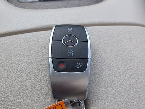 Used 2020 Mercedes-Benz GLS 450 4MATIC w/ Convenience Package image 37