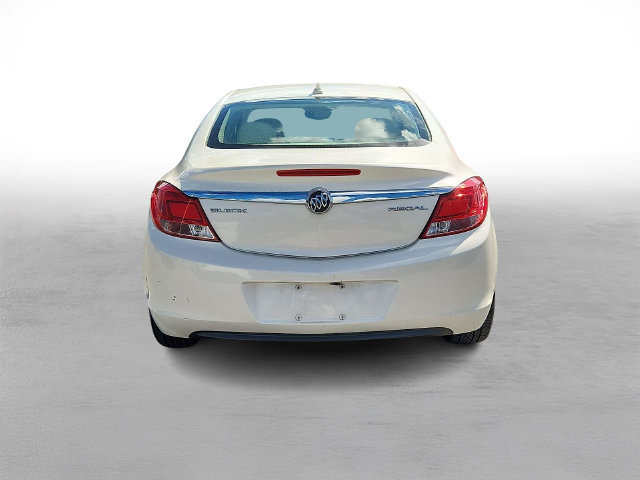Used 2012 Buick Regal Leather FWD image 5