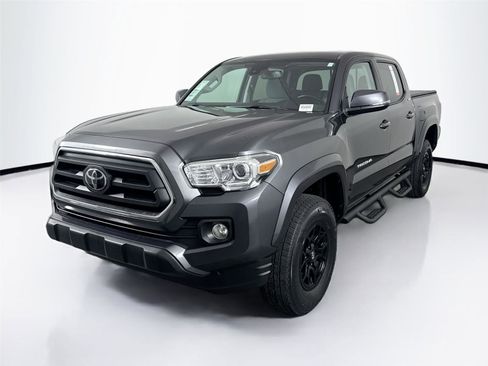 Certified 2022 Toyota Tacoma SR5 image 2