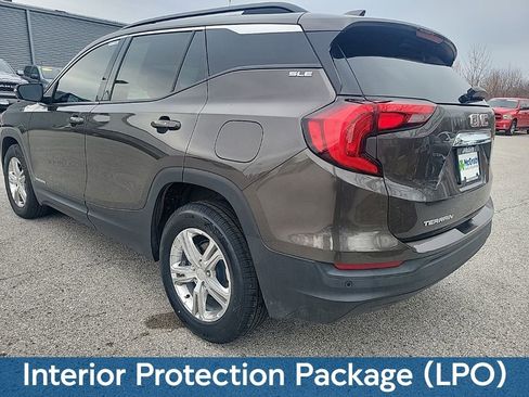 Used 2019 GMC Terrain SLE w/ Driver Convenience Package image 4