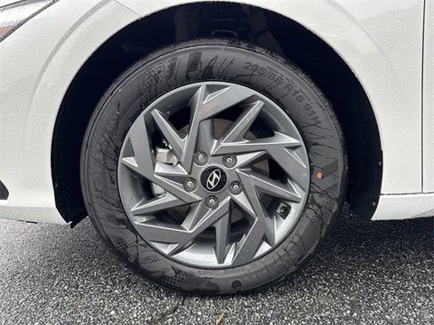 New 2026 Hyundai Elantra Blue image 11