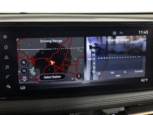 Used 2023 Nissan Ariya FWD image 33