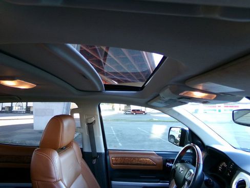 Used 2018 Toyota Tundra 1794 Edition image 19