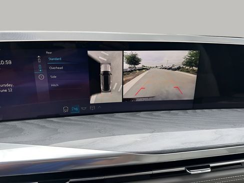 New 2025 Cadillac Escalade IQ Sport 1 w/ LPO, ONYX Package image 37