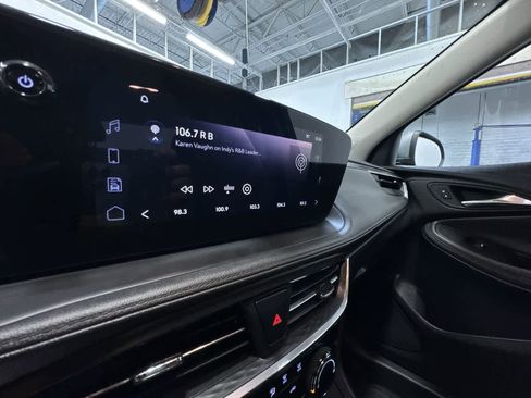 Used 2024 Buick Encore GX Sport Touring w/ Advanced Technology Package image 25