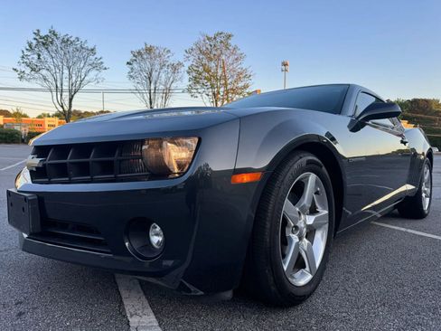 Used 2013 Chevrolet Camaro LT RWD image 2