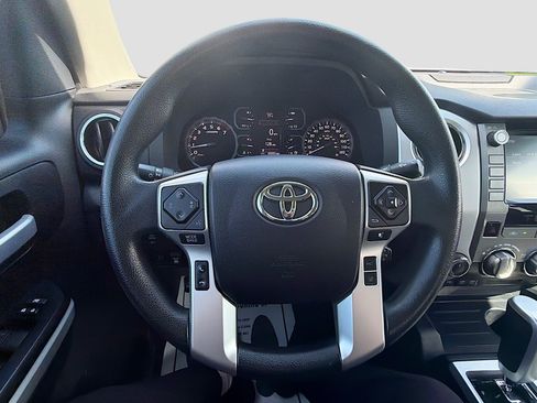 Used 2021 Toyota Tundra SR5 w/ SR5 Upgrade Package AWD/4WD image 11