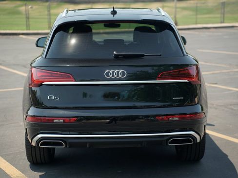 Used 2024 Audi Q5 e Premium Plus w/ Premium Plus Package AWD/4WD image 4