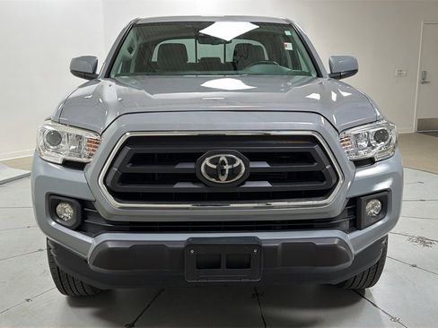 Used 2020 Toyota Tacoma SR5 image 2