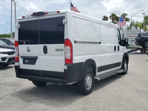 Used 2025 RAM ProMaster 2500 w/ U-Haul Equipment Group FWD image 7