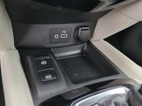 Certified 2022 Nissan Rogue Sport SL w/ Premium Package FWD image 28