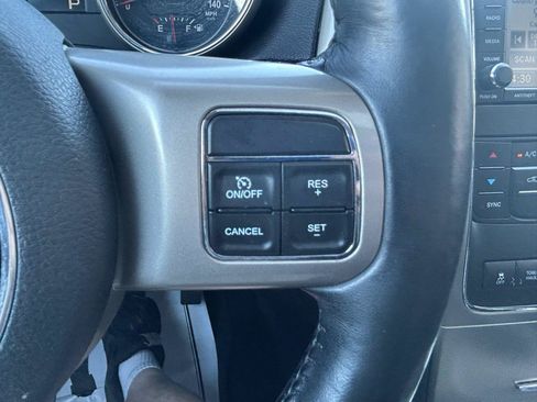 Used 2012 Jeep Grand Cherokee Laredo AWD/4WD image 20