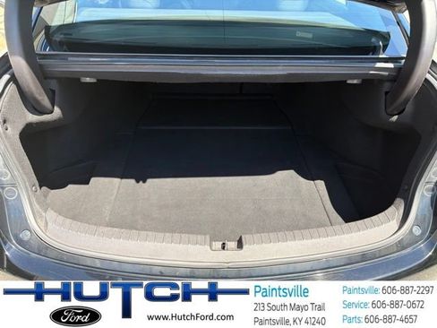 Used 2017 Acura TLX FWD image 14