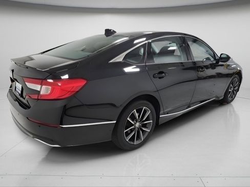 Used 2022 Honda Accord EX-L image 12