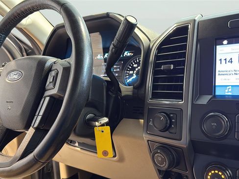 Used 2019 Ford F150 XLT w/ Equipment Group 302A Luxury AWD/4WD image 20