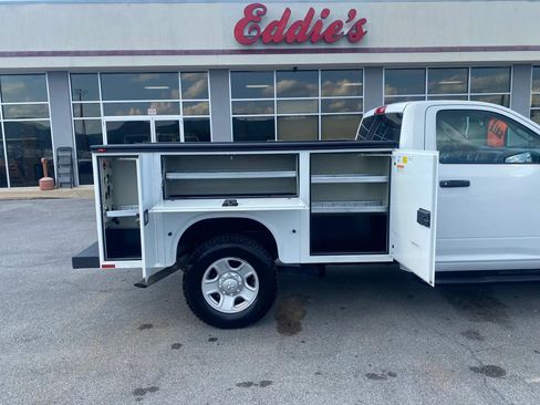 Used 2014 RAM 2500 Tradesman RWD image 22