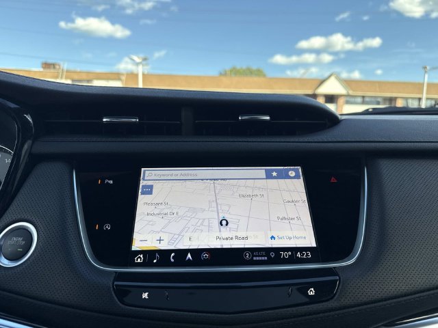 Certified 2024 Cadillac XT5 Premium Luxury w/ LPO, Floor Liner Package AWD/4WD image 46