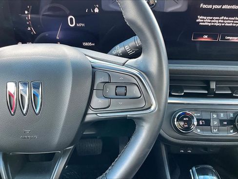 Used 2024 Buick Envista Preferred w/ Convenience I Package FWD image 25