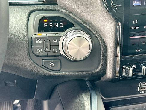 Used 2025 RAM 1500 Laramie w/ Night Edition AWD/4WD image 17