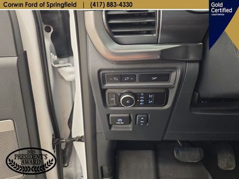Used 2024 Ford F150 Lariat AWD/4WD image 36