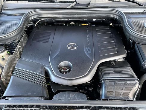 Certified 2025 Mercedes-Benz GLE 450 GLE 450 image 32
