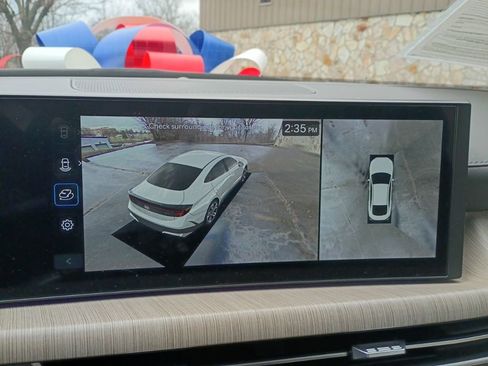 Used 2024 Hyundai Sonata Limited image 41