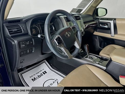 Used 2020 Toyota 4Runner Limited AWD/4WD image 9