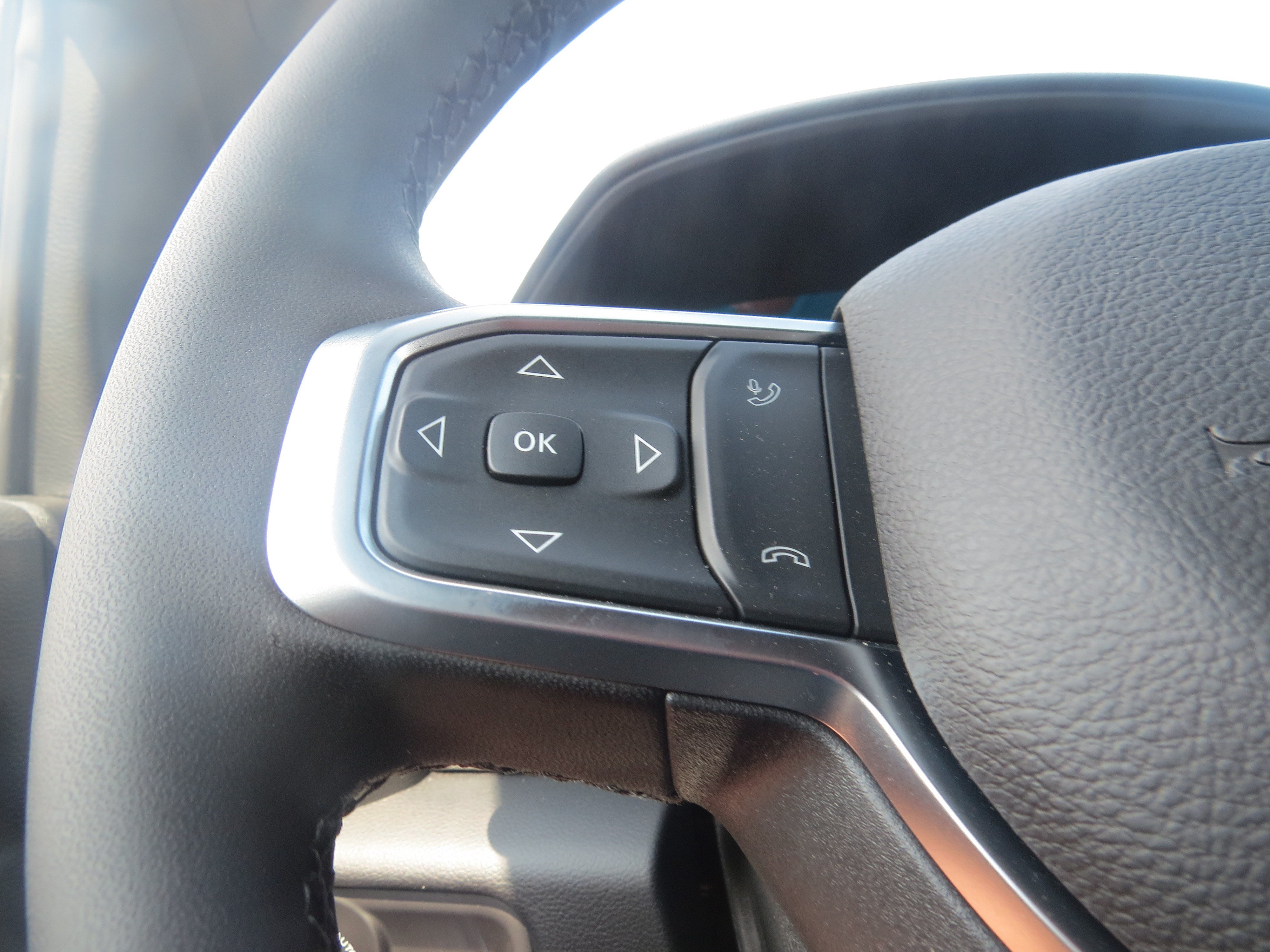 New 2026 RAM 3500 Big Horn AWD/4WD image 23
