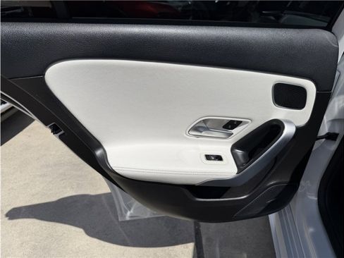 Used 2020 Mercedes-Benz A 220 image 22