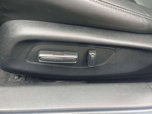 Certified 2025 Honda Civic Sport image 17