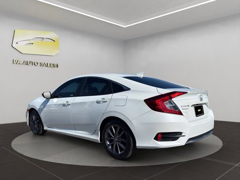 Used 2020 Honda Civic EX image 5