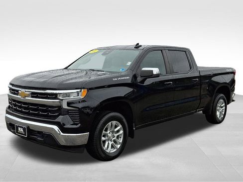 Certified 2022 Chevrolet Silverado 1500 LT image 3