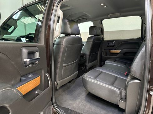 Used 2019 Chevrolet Silverado 3500 LTZ w/ Duramax Plus Package image 29