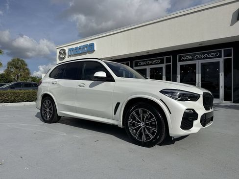 Used 2020 BMW X5 xDrive40i w/ M Sport Package AWD/4WD image 22