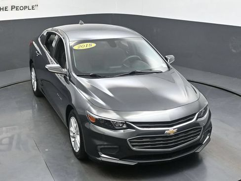 Used 2018 Chevrolet Malibu LT FWD image 59