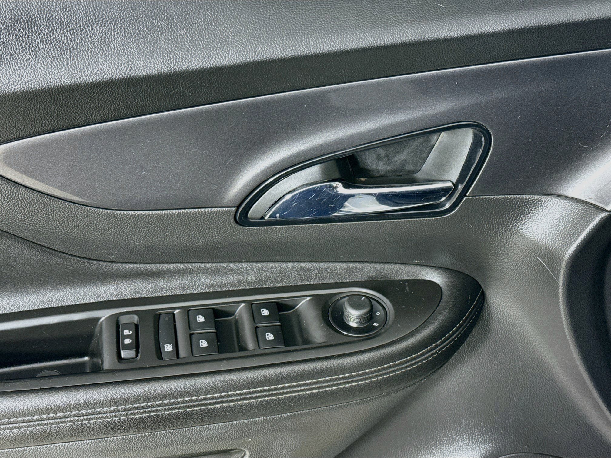 Used 2019 Buick Encore Preferred FWD image 20