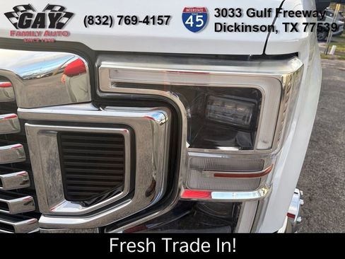 Used 2020 Ford F350 Lariat w/ Lariat Ultimate Package image 4