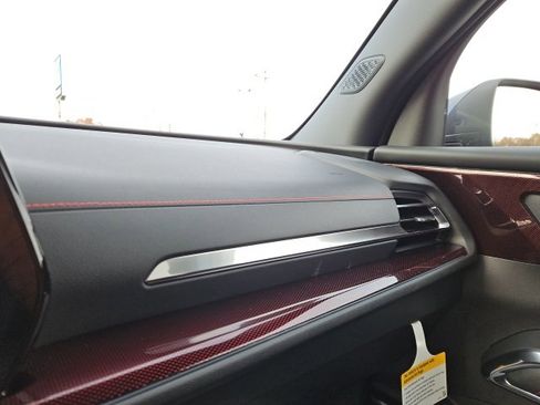 New 2026 Chevrolet Traverse RS image 42