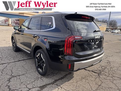 New 2025 Kia Telluride S image 21