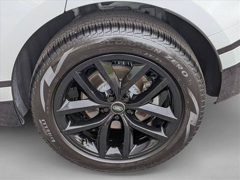 Certified 2024 Land Rover Range Rover Velar Dynamic SE AWD/4WD image 25